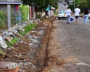 iniciada-a-obra-de-recapeamento-da-rua-joaquim-de-oliveira-vii.jpg