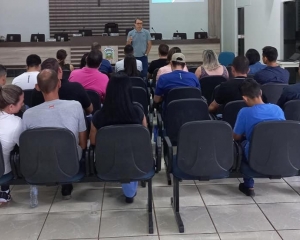 secretarios-e-servidores-participam-de-treinamento-sobre-a-nova-lei-de-licitacoes.jpg