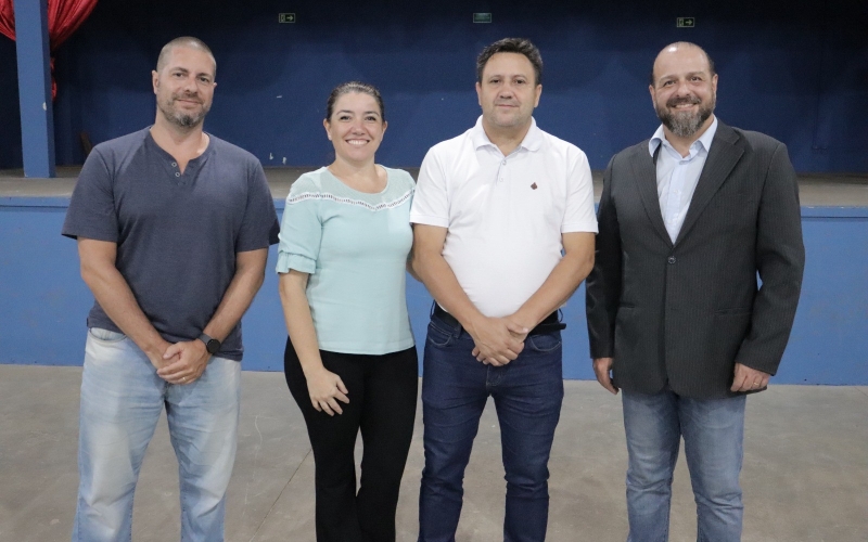 EMPRESA PROPRIEDADE LEGAL REALIZA AUDIÊNCIA PÚBLICA COM OS MORADORES DO CENTRO PARA REGULARIZAÇÃO FUNDIÁRIA