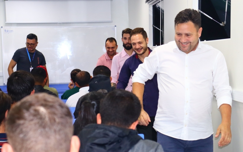 INÍCIO DO CURSO DE INSTALAÇÃO ELÉTRICA RESIDENCIAL E PREDIAL
